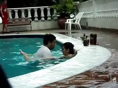 ಅವಳ ಮಲತಂದೆಯ ದೊಡ್ಡ ಡಿಕ್ ನಿಂದ PAWG ಫಕ್ ಆಗುತ್ತದೆ